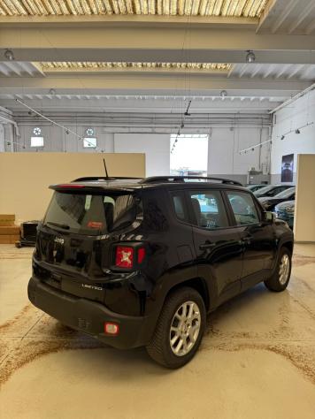 Jeep Renegade 1.3 T4 190CV PHEV 4xe AT6 Limited - Foto 4
