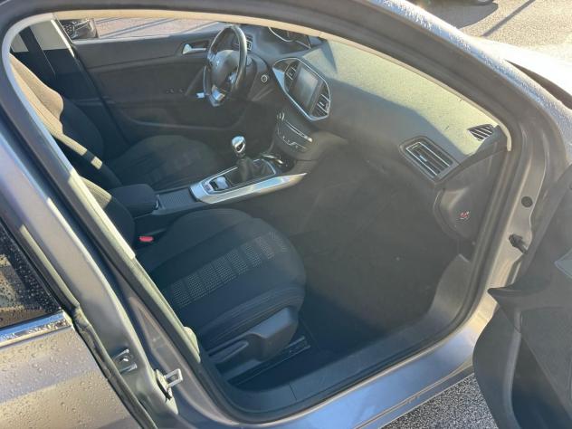 Peugeot 308 308 BlueHDi 120 S&S SW Allure - Foto 9