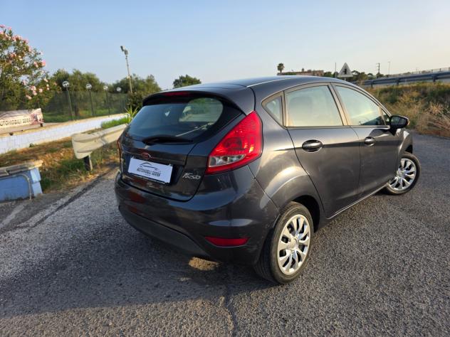 Ford Fiesta 1.4 TDCi 5p. Ghia - Foto 5