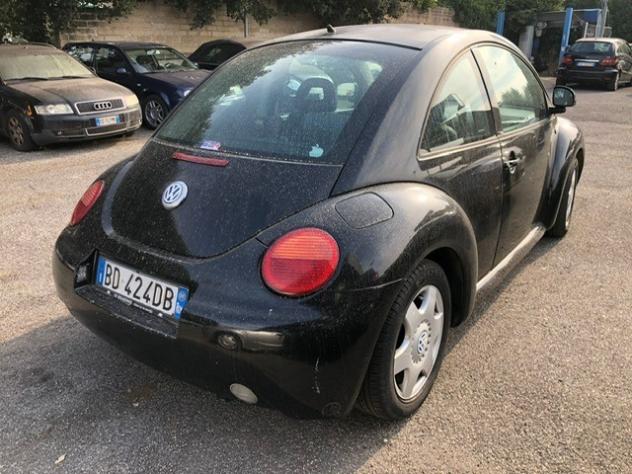 Volkswagen New Beetle 2.0 GPL - Foto 4