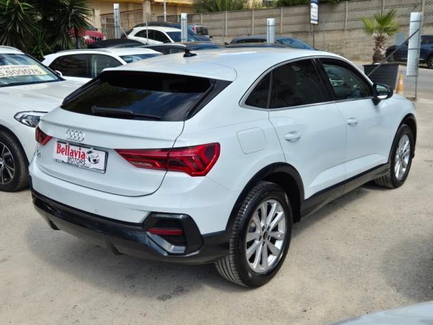 Audi Q3 SPORTBACK 2.0 TDI S-tronic 150cv - Foto 5