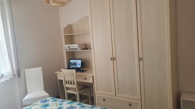 1 (UNA) camera matrimoniale per studentessa, vicino all'università a Pescara - Foto 3