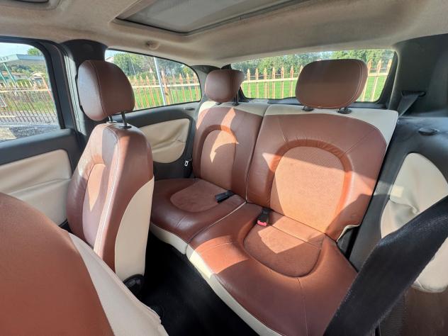 Lancia Ypsilon 1.3 MJT 90 CV Platino - Foto 6