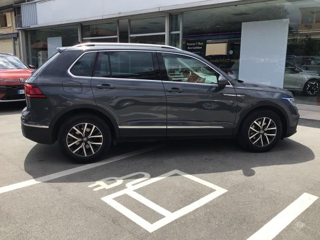 Volkswagen Tiguan 2.0 TDI SCR 110KW Life DSG - Foto 4