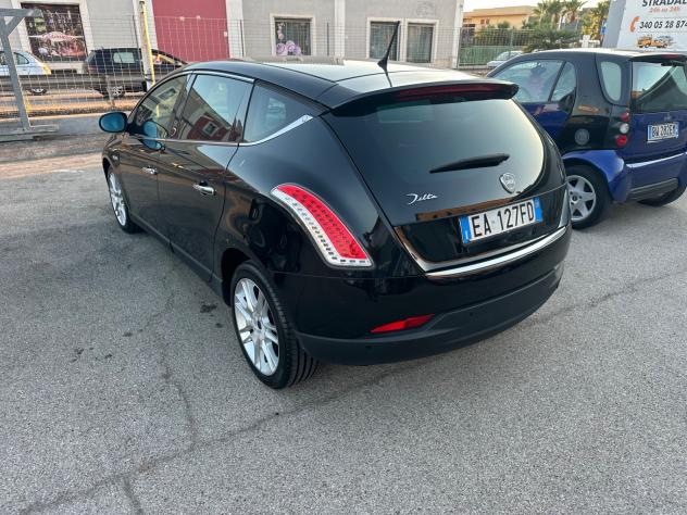 Lancia Delta 1.6 MJT DPF Platino - Foto 5