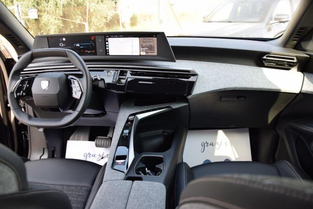PEUGEOT 5008 NEW 7 POSTI Hybrid (Benzina/Elettrica) 136CV AUTOMATICA e-DCS6 FULL Allure - IVA DETRAIBILE - NAVI - ADAS - FULL LED - CRUISE AD - BT - A - Foto 9