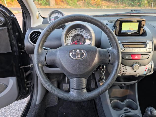 Toyota Aygo 1.0 12V VVT-i 3 porte Lounge Connect E5 Manuale NEO 2014 - Foto 7