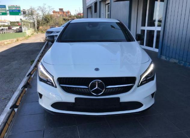 Mercedes-Benz CLA 220 d SHOOTING BRAKE 9G-T NAVI LED 18 CAMERA KEYLESS - Foto 3