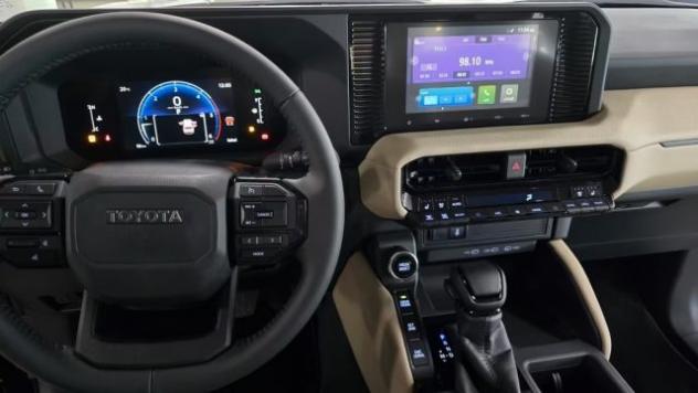 TOYOTA Land Cruiser Prado 250 rif. 23670818 - Foto 6