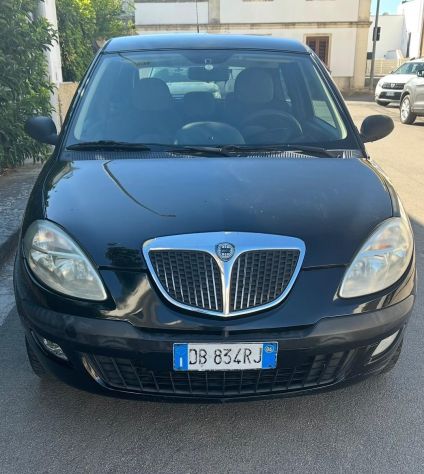 Lancia Y 1.2. benzina anno 2006