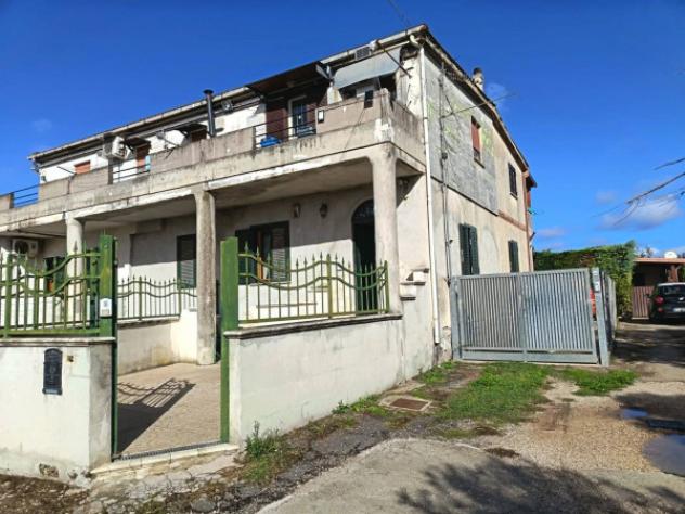 Immobile in asta di 164 m² con più di 5 locali in vendita a Aprilia - Foto 4