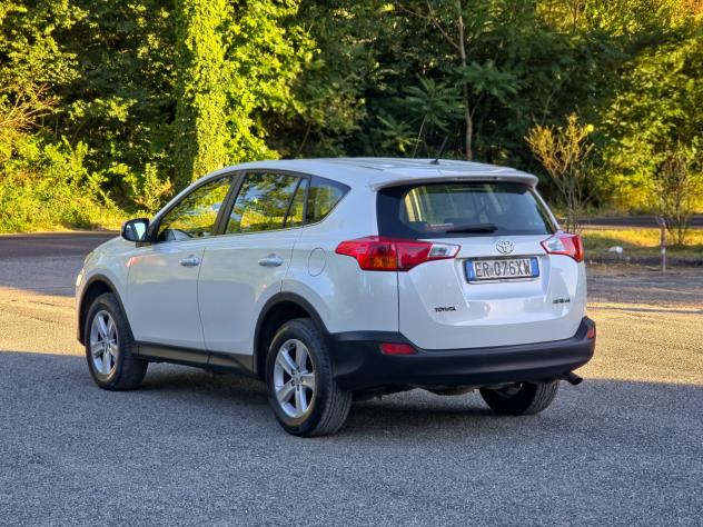 Toyota RAV 4 RAV4 2.0 D-4D 2WD CV-124 E5B Manuale NEO 2013 - Foto 4