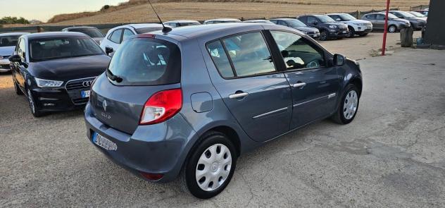 Renault Clio 1.2 16V 5 porte Luxe - Foto 8