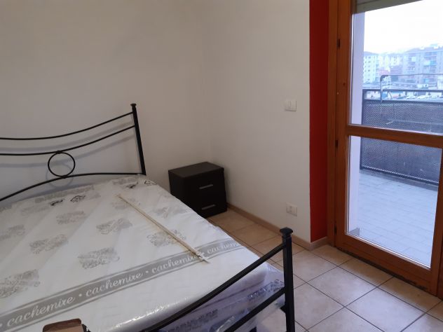 camera con balcone e bagno privato ideale per studenti - Foto 3