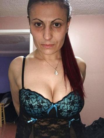 Mariella, la finta seriosa, ho bisogno di qualcuno che mi faccia perdere il controllo Tel: