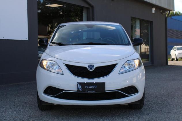 Lancia Ypsilon 1.2 69 CV 5 porte GPL Ecochic Gold - Foto 6