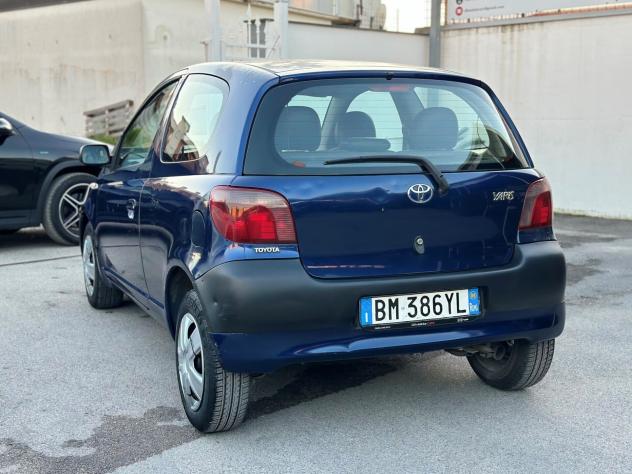 Toyota Yaris 1.0 Benzina - Foto 4