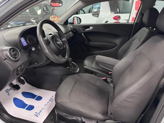 Audi A1 1.2 TFSI Attraction - Foto 6