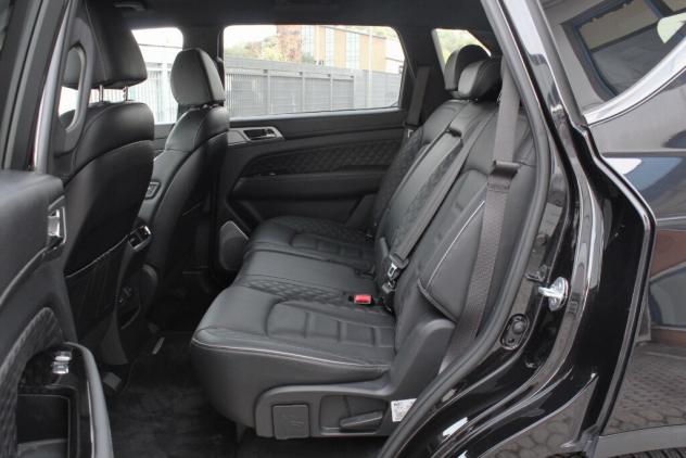 SSANGYONG Rexton (2017-2023) Rexton 2.2 4WD Icon 8 A/T - Foto 10