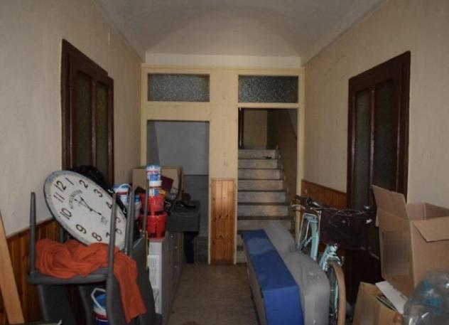 Immobile in asta di 627 m² con più di 5 locali e box auto in vendita a Castelvetro di Modena - Foto 8