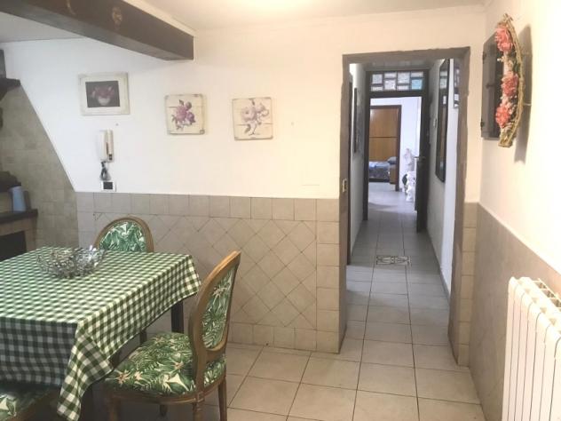 Livorno San Jacopo appartamento con 3 camere. studio e doppio balcone - Foto 9