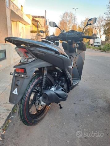 Tnt xcs 125 abs 15cv start & stop garanzia ufficia - Foto 7