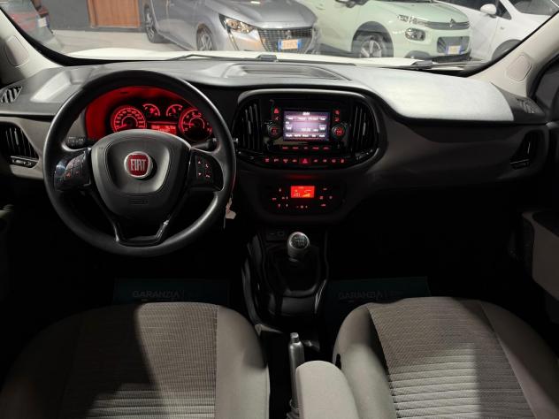Fiat Doblo 5 posti porte Neopatentati - Foto 9