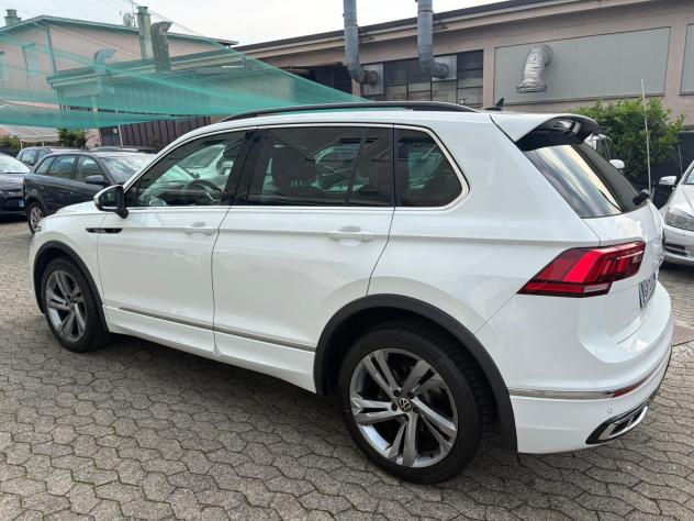 Volkswagen Tiguan 2.0 TDI 150 CV SCR DSG R-Line - Foto 4