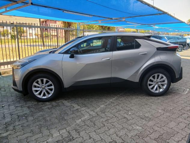 Toyota C-HR C-HR 1.8 hev Active fwd e-cvt. - Foto 3