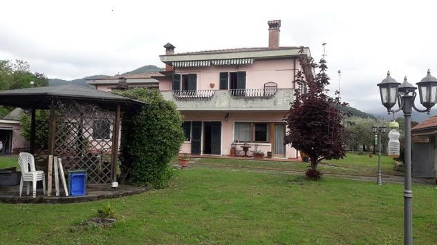 Casa semindipendente in vendita a Avenza - Carrara 344 mq Rif: 896464 - Foto 6