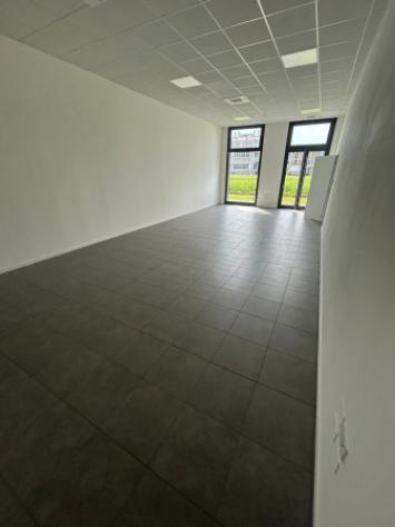 Immobile di 100 m² con 1 locale in affitto a Ponte San Nicolò - Foto 2