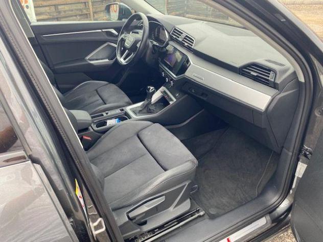 AUDI - Q3 Sportback - Q3 SPB 35 TDI S tronic S line edition - Foto 9