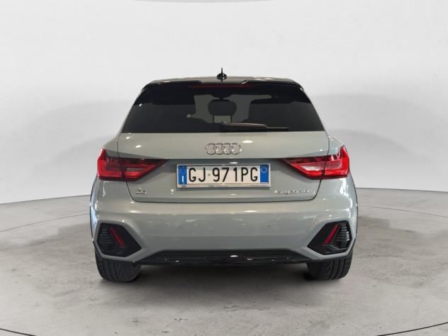 Audi A1 A1 Citycarver 30 1.0 tfsi Identity Contrast 110cv - Foto 5