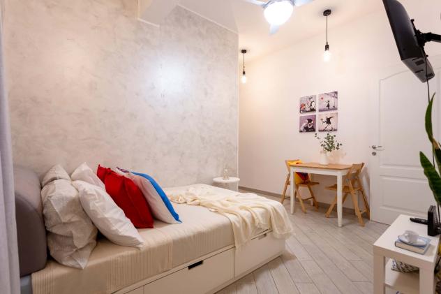 Room in Via della Magliana, Roma for 25 m² with 3 bedrooms - Foto 10