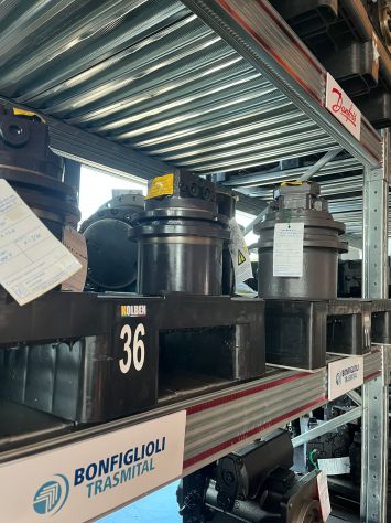 Motoriduttore per KOMATSU PC20MR-5