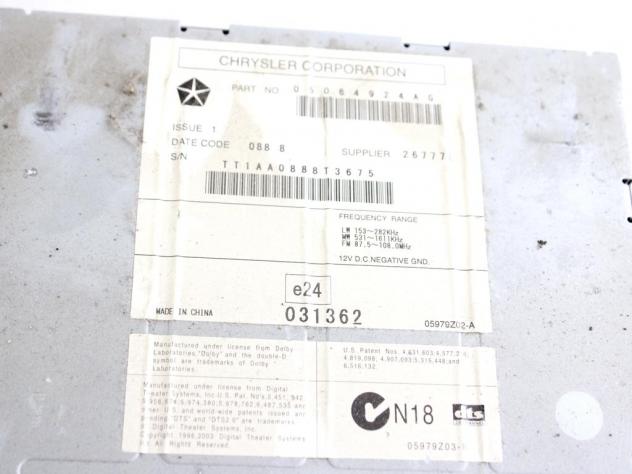 05064924AG AUTORADIO DODGE JOURNEY 2.7 B 136KW AUT 5P (2010) RICAMBIO USATO ( NON FORNIAMO CODICE AUTORADIO , SOLO NUMERO DI TELAIO VEICOLO ) - Foto 4