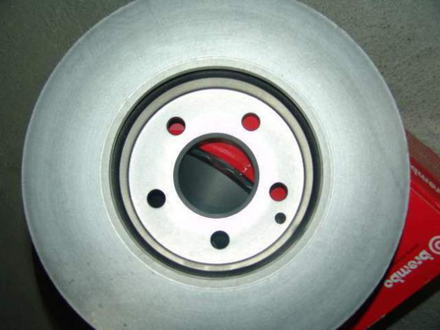 Dischi freno ant. mercedes classe c 2044210712
