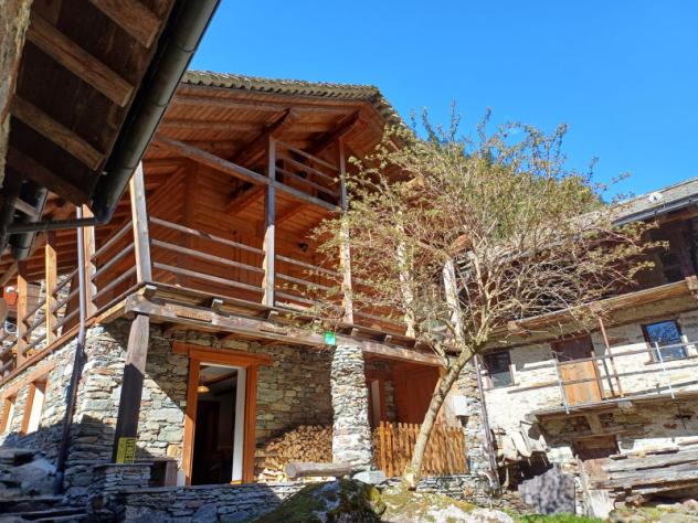 Casa di campagna in Strada Provinciale Rimasco-Carcoforo