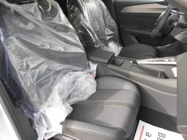 Peugeot 308 GT HDi 130 EAT8 Fin 9Perfet Sc34% - Foto 8