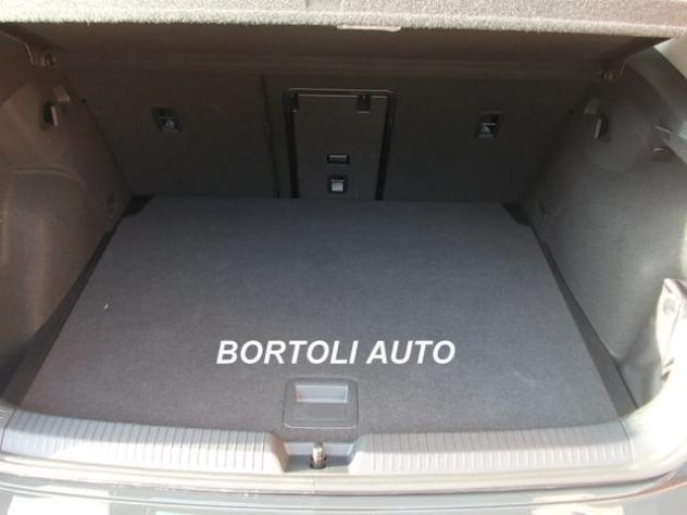 VOLKSWAGEN Golf 1.0 eTSI 14.000 KM EVO DSG LIFE AUTOMATICA rif. 23996134 - Foto 10