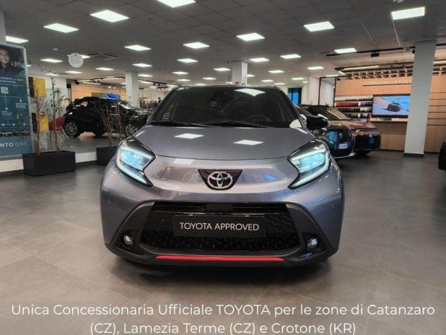Toyota Aygo X 1.0 Lounge Air 72cv - Foto 6