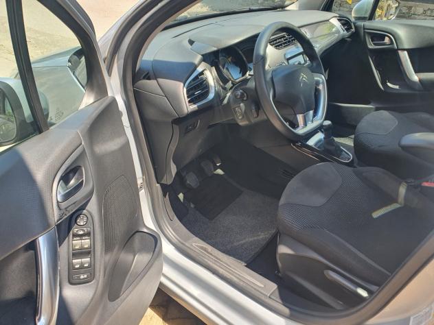 Citroen C3 1.4 HDi 70 Exclusive neopatentati - Foto 6