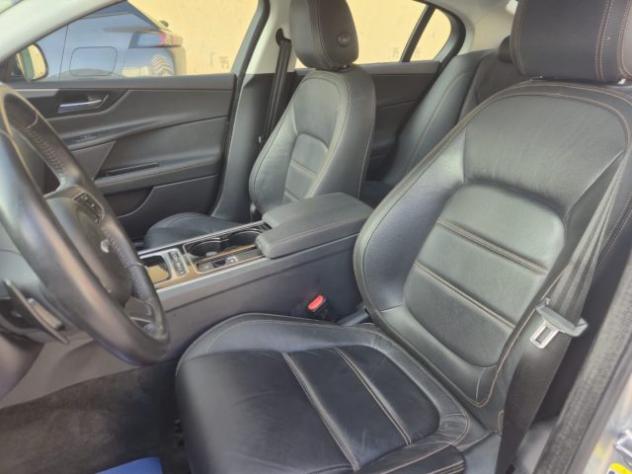 JAGUAR XE 2.0 D Turbo 180CV aut. Portfolio rif. 24091607 - Foto 8