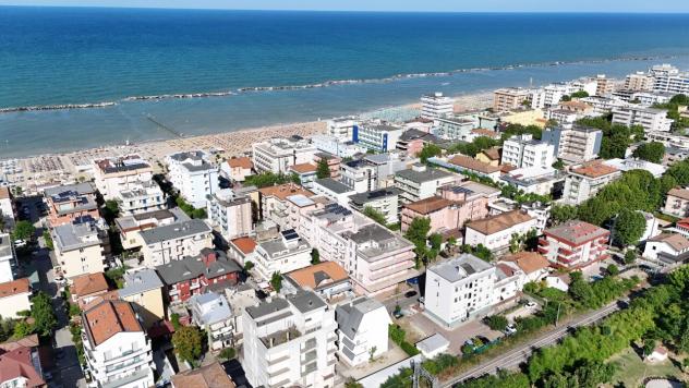 Palazzo / Edificio in vendita a Bellaria-Igea Marina