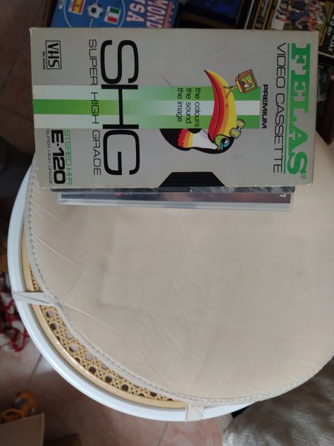 R67- VHS - SUPER HIGH GRADE