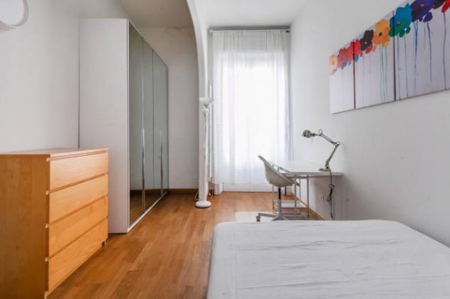 Appartamento di 16 m² con più di 5 locali in affitto a Milano - Foto 3