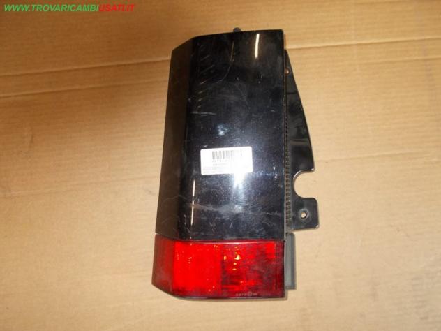 ANGOLARE POST./SEDE FANALE S. NERO MET. OPEL MERIVA (X03) 1.3 CDTI / 1.7 CDTI FAP / OPC   OPEL - MERIVA A - 01-05-2003 - 01-05-2010, OPEL - MERIVA A