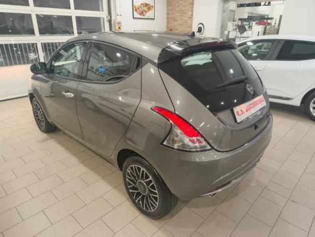 LANCIA Ypsilon 1.0 FireFly 5 porte S&S Hybrid Platino rif. 23378192 - Foto 4
