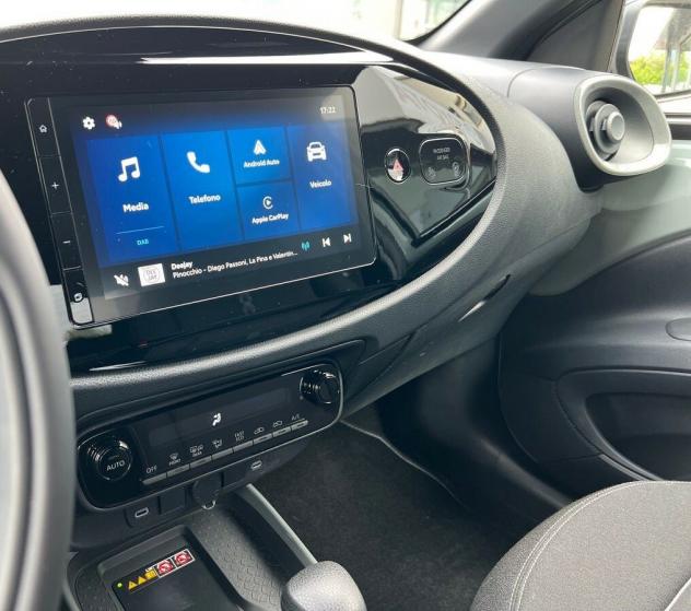 Toyota Aygo X 1.5 HYBRID 115 Icon CVT - Foto 9