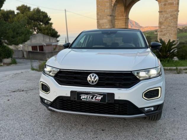 VOLKSWAGEN T-Roc 1.6 TDI SCR Advanced BlueMotion Technology rif. 24046969 - Foto 4